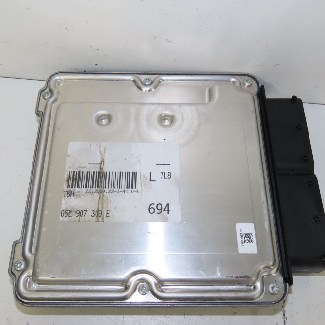 Calculateur moteur occasion  Audi A4 B9 (8W2, 8WC) 35 tfsi mild hybrid (2018)   06L907309E  3