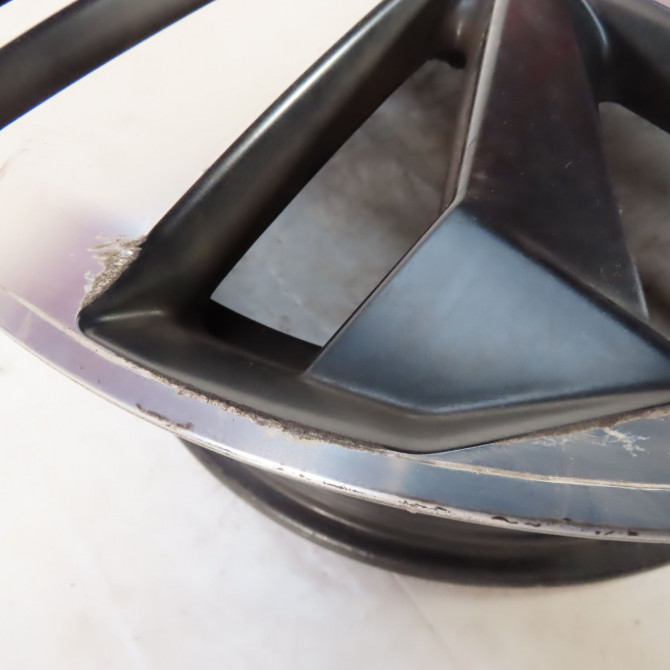 Jante aluminium occasion  Peugeot 3008 SUV (MC_, MR_, MJ_, M4_) 2.0 bluehdi 180 (2016)   9820411177  4