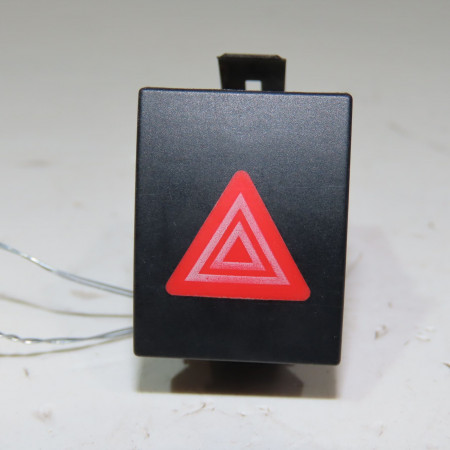 Bouton de warning occasion  Volkswagen vw POLO (9N_, 9A_) 1.2 12v (2001-2007) 5 portes   6Q0953235 