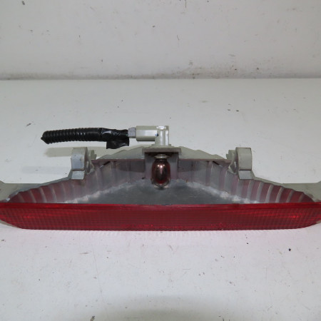 Feux stop supplementaire occasion  Toyota AVENSIS VERSO (_M2_) 2.0 d (clm20_) (2001-2005)   8157013160 