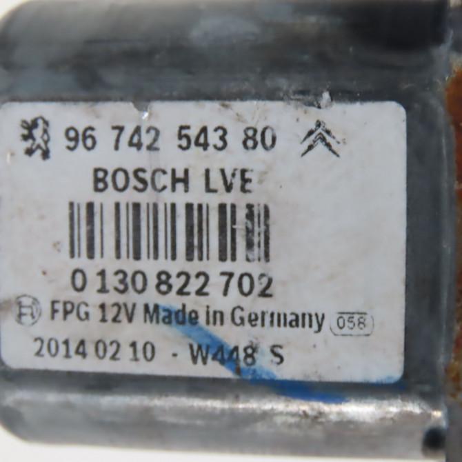 Mecanisme + moteur lève-glace avant droit occasion  Peugeot 2008 I (CU_) 1.4 hdi (2013)   9673154380  2