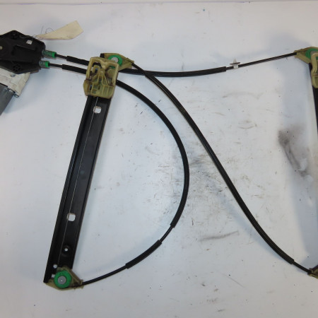 Mecanisme+moteur leve-glace avg occasion  Audi A1 (8X1, 8XK) 1.6 tdi (2011-2015)   8X3837461A 