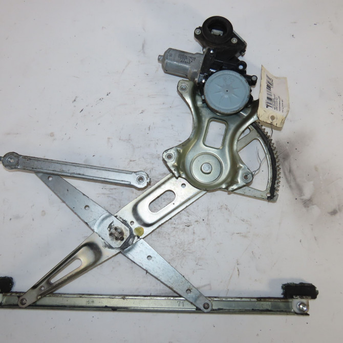 Mecanisme+moteur leve-glace avg occasion  Toyota RAV 4 III (_A3_) 2.2 d 4wd (ala30_) (2006-2012)   6980252080  2