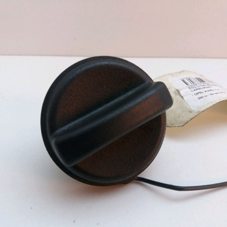 Bouchon reservoir a carburant occasion  Opel KARL (C16) 1.0 (2015-2018)   95292262 