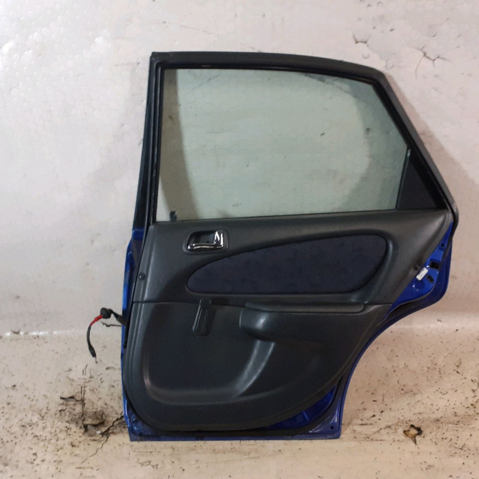 Porte arrière droite occasion  Toyota COROLLA Liftback (_E11_) 2.0 d-4d (cde110_) (2000-2002)   6700312760  2