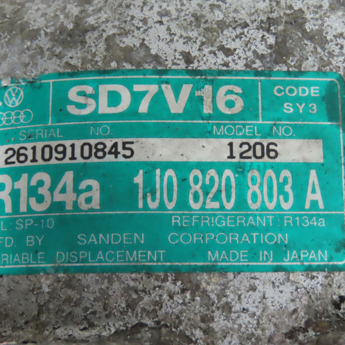 Compresseur air conditionne occasion  Volkswagen vw GOLF IV (1J1) 1.6 (1997-2004)   1J0820803A  2