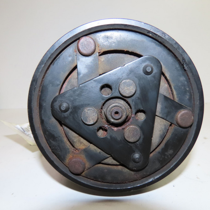 Compresseur air conditionne occasion  Volkswagen vw GOLF IV (1J1) 1.6 (1997-2004)   1J0820803A  3