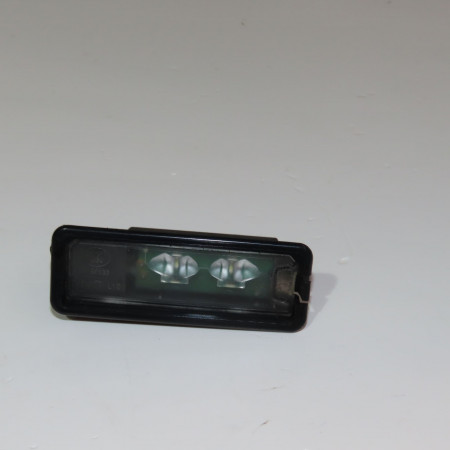 Eclaireur plaque de police d occasion  Volkswagen vw GOLF VII (5G1, BQ1, BE1, BE2) 2.0 gtd (2013-2020)   1K8943021C 