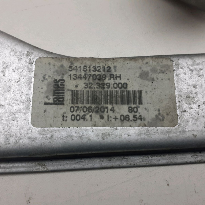 Mecanisme + moteur lève-glace avant droit occasion  Opel CORSA D (S07) 1.3 cdti (l08, l68) (2006-2014) 5 portes   13447039  2