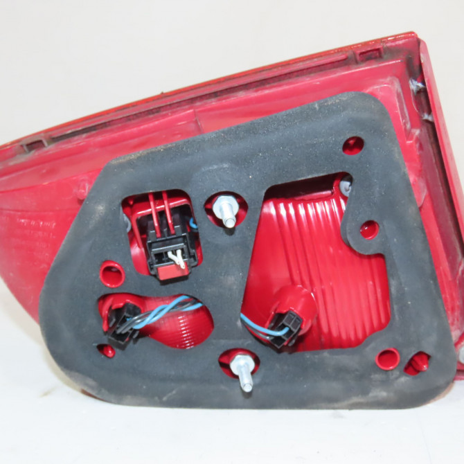 Feu arrière intérieur droit occasion  Volkswagen vw PASSAT B7 Variant (365) 2.0 tdi (2010-2014)   3AF945094K  3