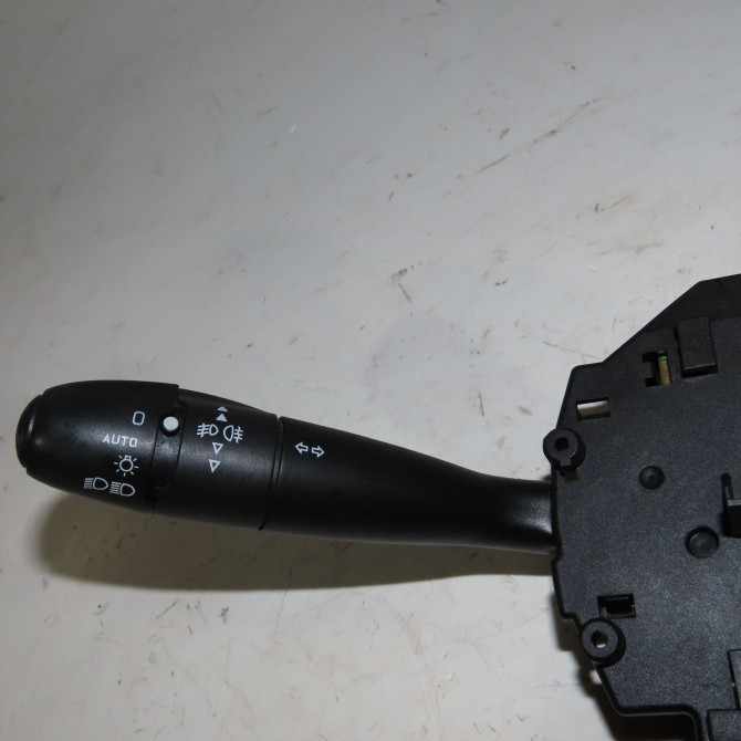 Bloc commodos occasion  Citroën C5 III (RD_) 1.6 hdi 110 (2008)   96648950XT  3