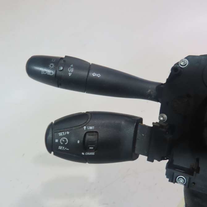 Bloc commodos occasion  Peugeot 207/207+ (WA_, WC_) 1.6 hdi (2006-2013) 5 portes   96657288XT  5