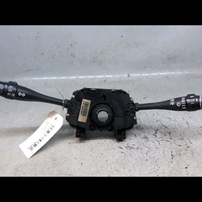 Bloc commodos occasion  Nissan TERRANO II (R20) 2.7 tdi 4wd (1996-2007)   255608F220  1