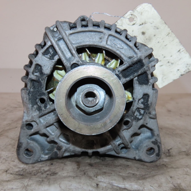 Alternateur occasion  Renault LAGUNA II Grandtour (KG0/1_) 2.0 16v (kg03, kg0z, kg0t, kg1y) (2005-2007)   8200404300  1