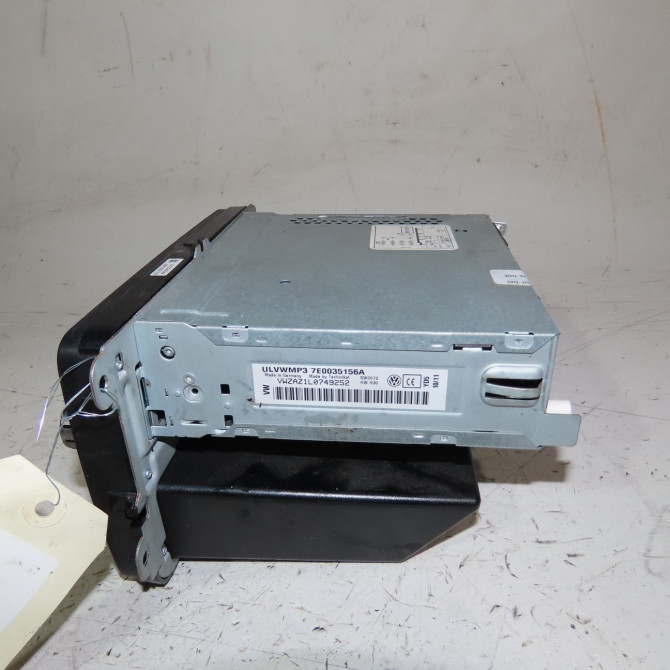 Autoradio occasion  Volkswagen vw TRANSPORTER V Camionnette (7HA, 7HH, 7EA, 7EH) 2.0 tdi (2009-2015)   7E0035156A  3