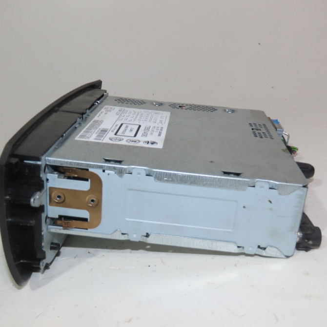 Autoradio occasion  Fiat PUNTO EVO (199_) 1.3 d multijet (2009-2012)   7355014090  4