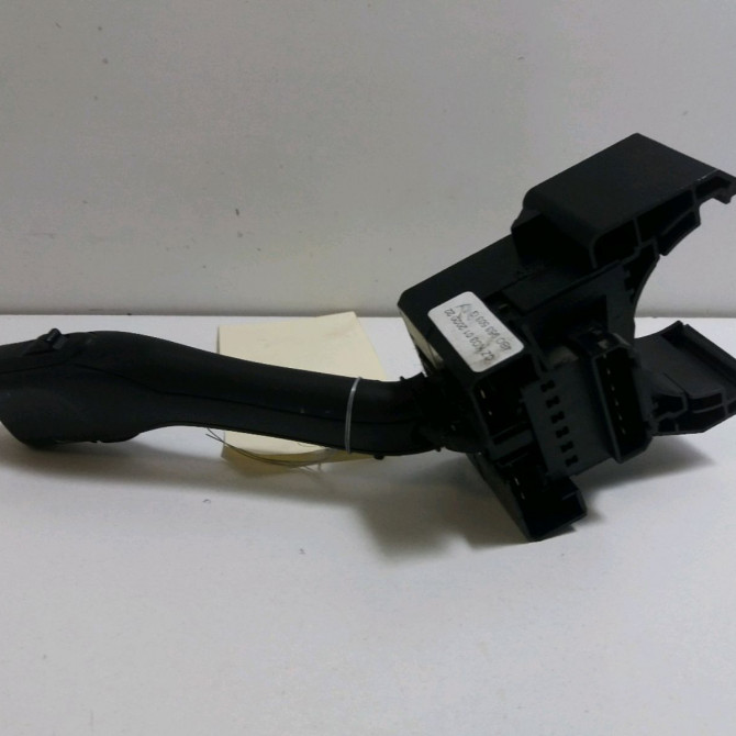 Commande essuie glace occasion  Volkswagen vw PASSAT B5.5 (3B3) 1.9 tdi (2000-2005)   4B0953503G01C  3