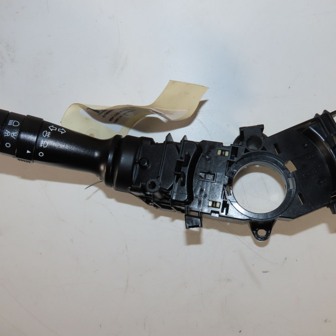 Commande eclairage occasion  Kia CEE'D SW (ED) 1.6 crdi 90 (2007-2012)   934101M530  1