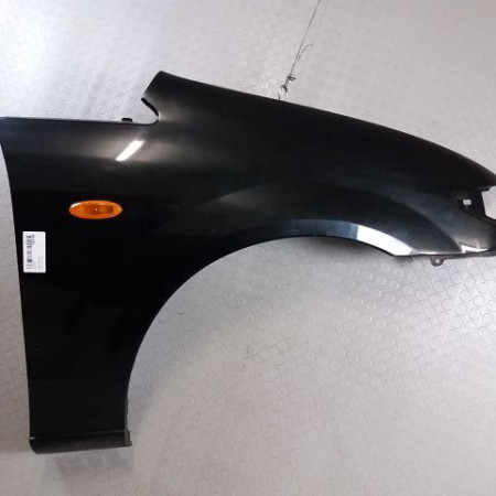 Aile avant droite occasion  Mazda PREMACY (CP) 1.9 (cp8w) (1999-2005)   C10052111J 