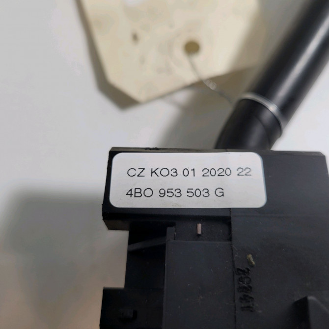 Commande essuie glace occasion  Volkswagen vw PASSAT B5.5 (3B3) 1.9 tdi (2000-2005)   4B0953503G01C  2