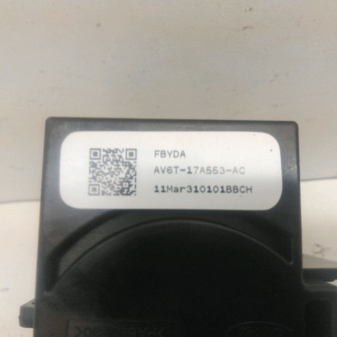 Commande essuie glace occasion  Ford FOCUS III Turnier 1.6 flexifuel (2010)   1900224  2