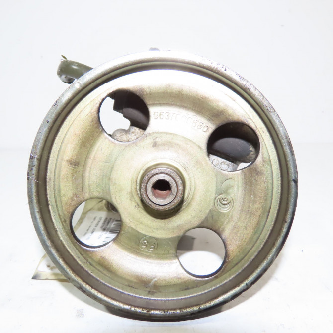 Moteur electrique de direction assistée occasion  Citroën C5 III (RD_) 1.6 hdi 110 (2008)   9673173780  5