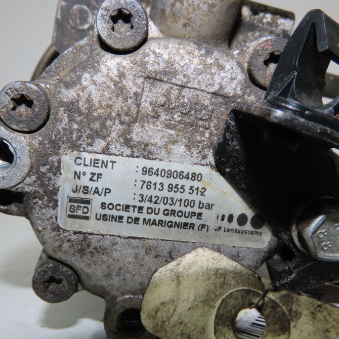 Moteur electrique de direction assistée occasion  Citroën C5 III (RD_) 1.6 hdi 110 (2008)   9673173780  6