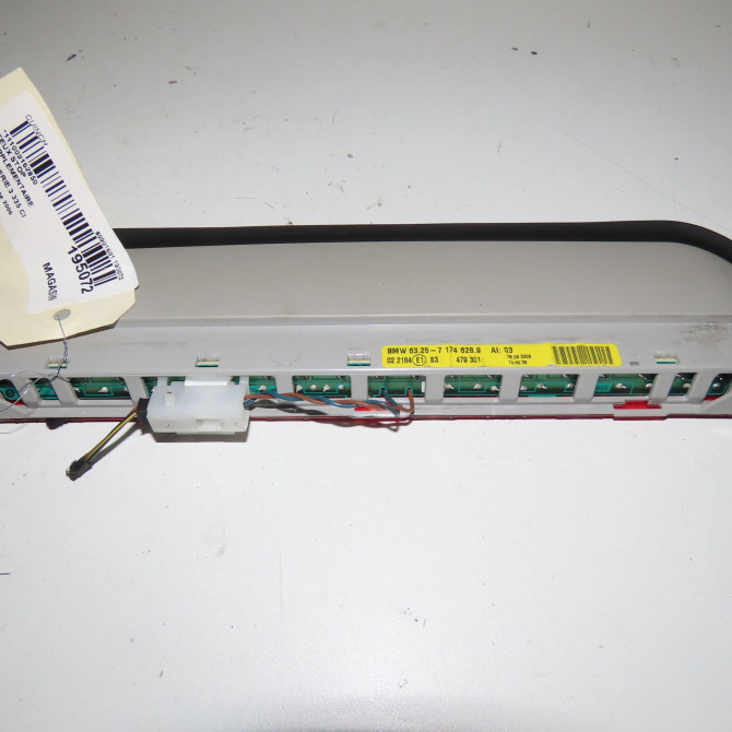 Feux stop supplementaire occasion  B.M.W. SERIE 3 V Phase 1 03-2005->09-2008   632571746289  3