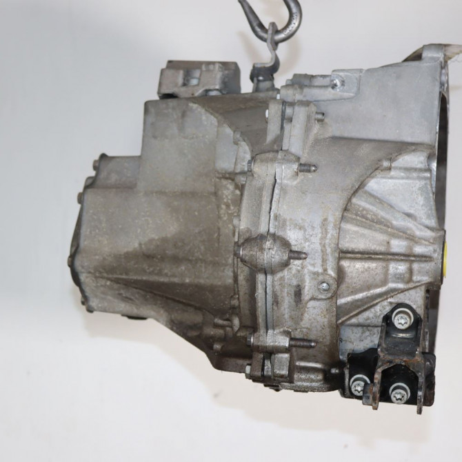 Boîte à vitesse mecanique occasion  Peugeot 208 I (CA_, CC_) 1.6 bluehdi 120 (2013)   20EA57  3