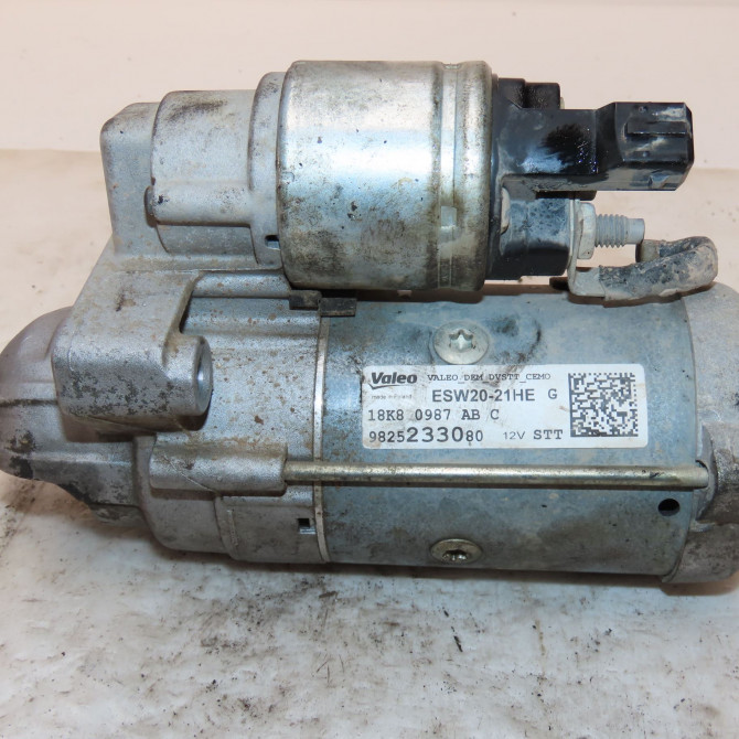 Démarreur occasion  Peugeot 308 SW II (LC_, LJ_, LR_, LX_, L4_) 1.5 bluehdi 130 (2017-2021)   9825233080  1