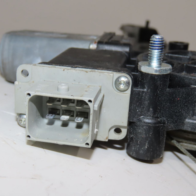 Mecanisme + moteur lève-glace avant droit occasion  Opel COMBO Camionnette/Monospace (X12) 1.6 cdti (b05) (2012)   95526592  3