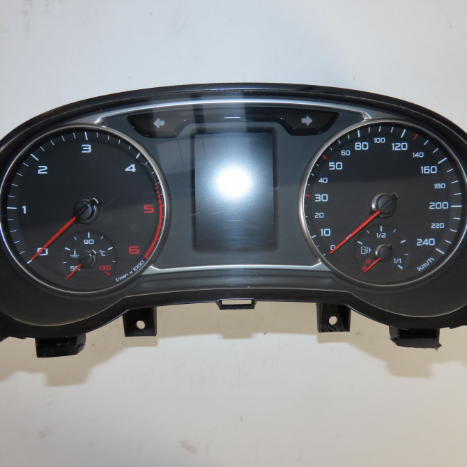 Bloc compteurs occasion  Audi A1 Sportback (8XA, 8XF) 1.4 tdi (2014-2018)   8XA920930B  1