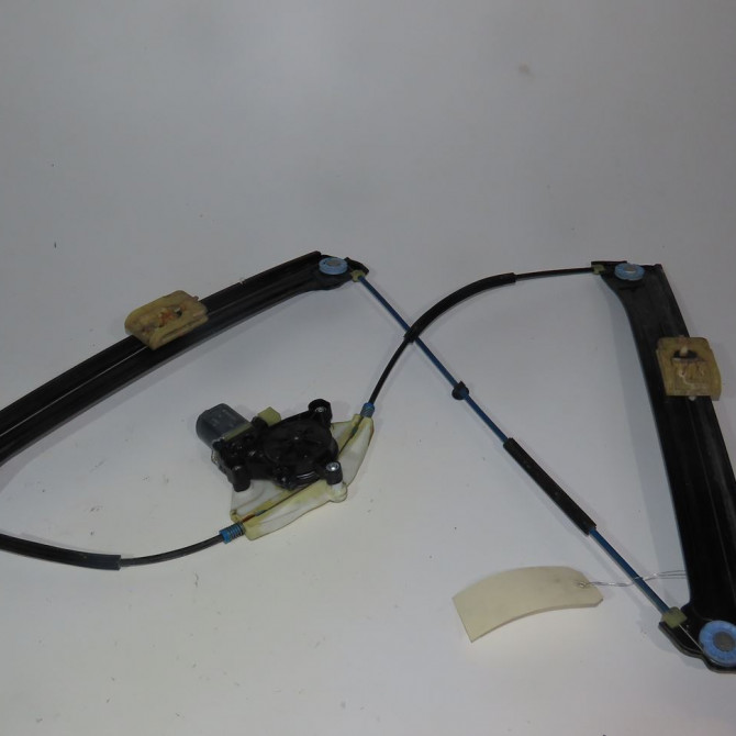 Mecanisme+moteur leve-glace avg occasion  Volkswagen vw TOURAN (5T1) 1.6 tdi (2015-2016)   5TA837461A  1