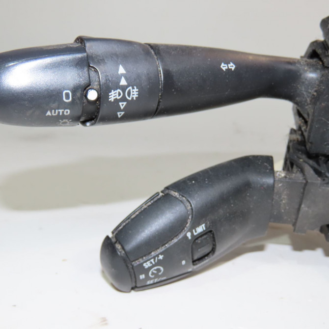 Bloc commodos occasion  Citroën C3 Pluriel (HB_) 1.4 hdi (2004) 2 portes   96660118XT  3