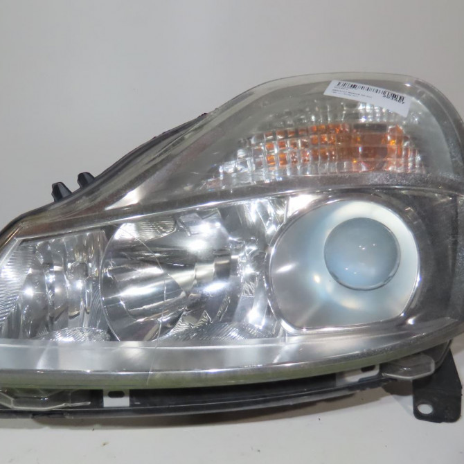 Phare gauche occasion  Renault MODUS / GRAND MODUS (F/JP0_) 1.5 dci (fp0g, jp0g) (2004)   8200658385  1