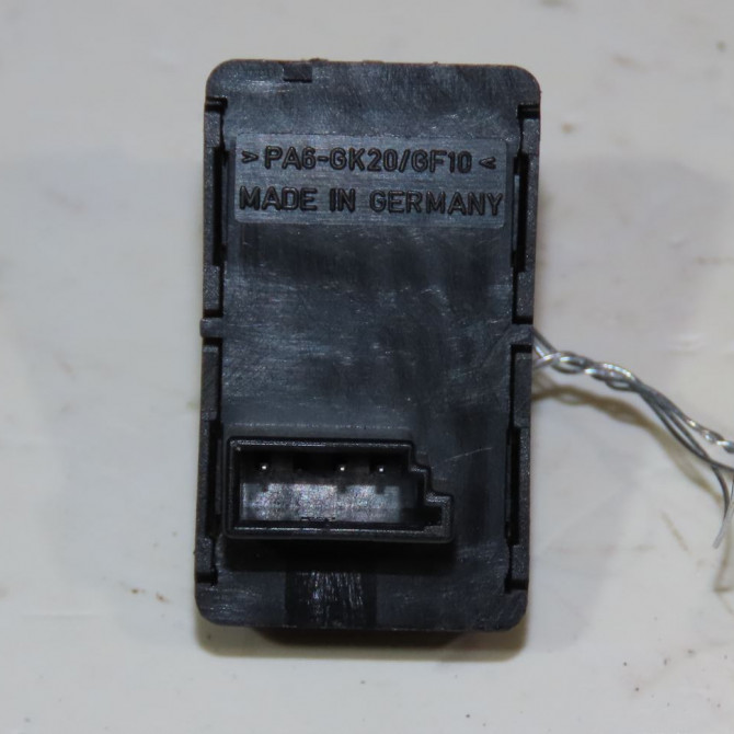 Commande leve-glace porte arrière gauche occasion  Bmw X3 (E83) 2.0 d (2004-2007)   61313448654  3