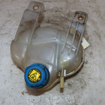 Vase expansion occasion  Opel COMBO Camionnette/Monospace (X12) 1.6 cdti (b05) (2012)   95510504 