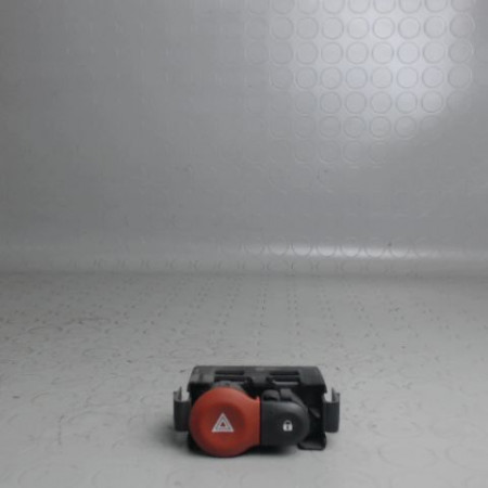 Bouton de warning occasion  RENAULT CLIO III Phase 1 09-2005->03-2009 1.5 DCI 70ch   252103766R 