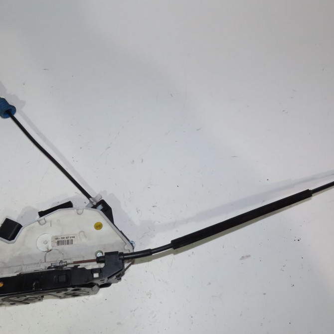 Serrure porte avd occasion  Volkswagen vw PASSAT CC B6 (357) 2.0 tdi (2008-2012)   5N1837016M  1