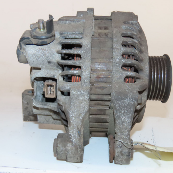 Alternateur occasion  FORD FIESTA IV Phase 1 09-1995->09-1999 1.25i   1122238  4