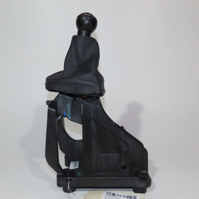 Levier de vitesses occasion  Peugeot 308 I (4A_, 4C_) 1.6 16v (2007-2014)   2400KK  3