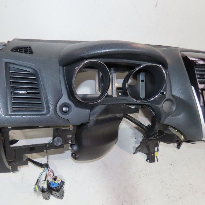 Planche de bord occasion  Citroën C4 AIRCROSS 1.6 hdi 115 awc (2012)   1619376180  2