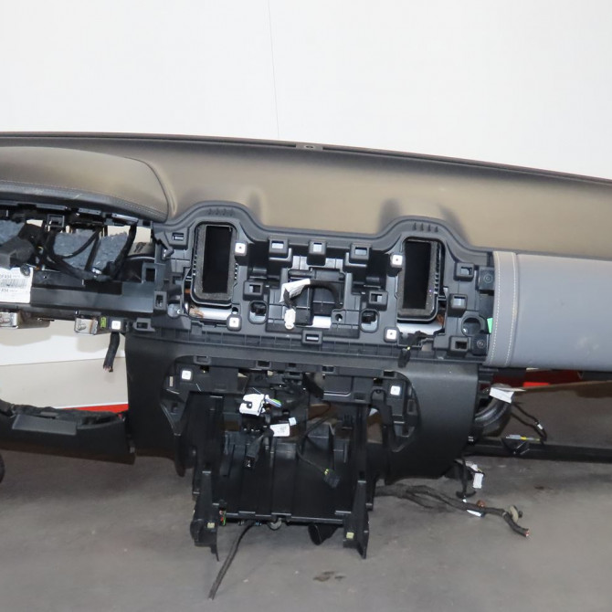 Planche de bord occasion  Citroën C5 AIRCROSS (A_) 1.5 bluehdi 130 (acyhzj, acyhzr) (2018)   16864245ZD  1