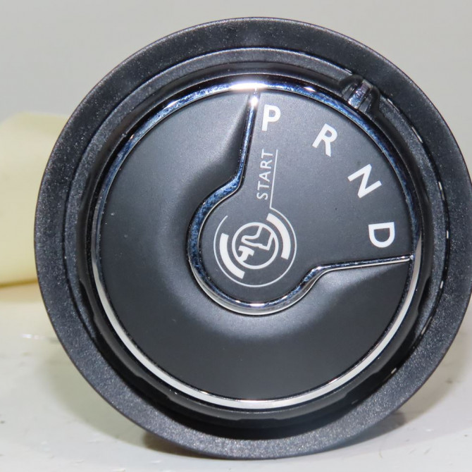 Pommeau levier vitesses occasion  Peugeot PARTNER Camionnette/Monospace (K9) 1.5 bluehdi 130 (2018)   98093147ZD  1