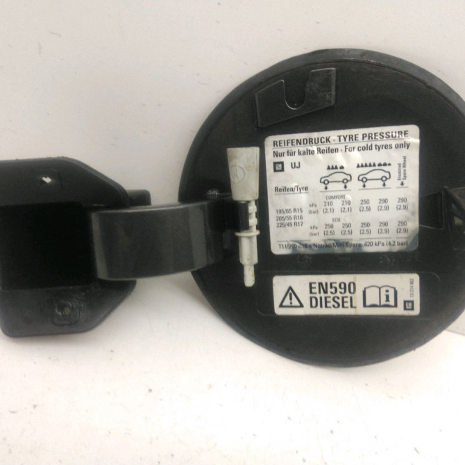 Volet de trappe carburant occasion  Opel ASTRA J GTC 1.7 cdti (08) (2011-2015)   93183914  3