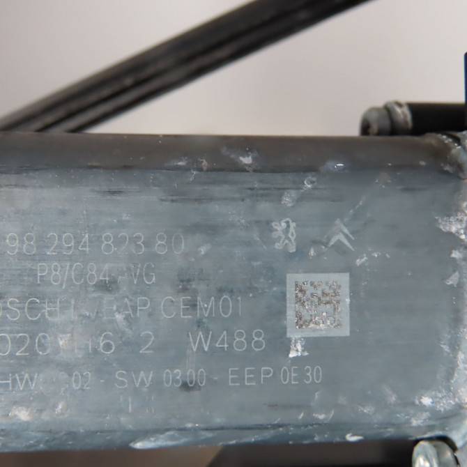 Mecanisme+moteur leve-glace avg occasion  Citroën C5 AIRCROSS (A_) 1.2 puretech 130 (arhnsj) (2018)   9840196980  2