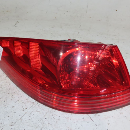 Feu arrière gauche occasion  Peugeot 607 (9D, 9U) 2.2 hdi (2000-2006)   6350CF 