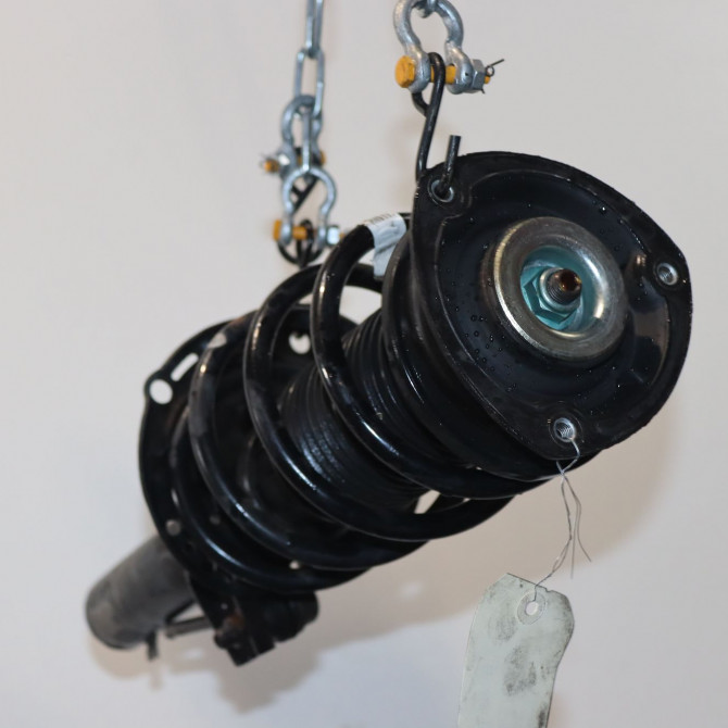 Amortisseur avant droit occasion  Seat ATECA (KH7, KHP) 1.6 tdi (2016)   5Q3413031G  3