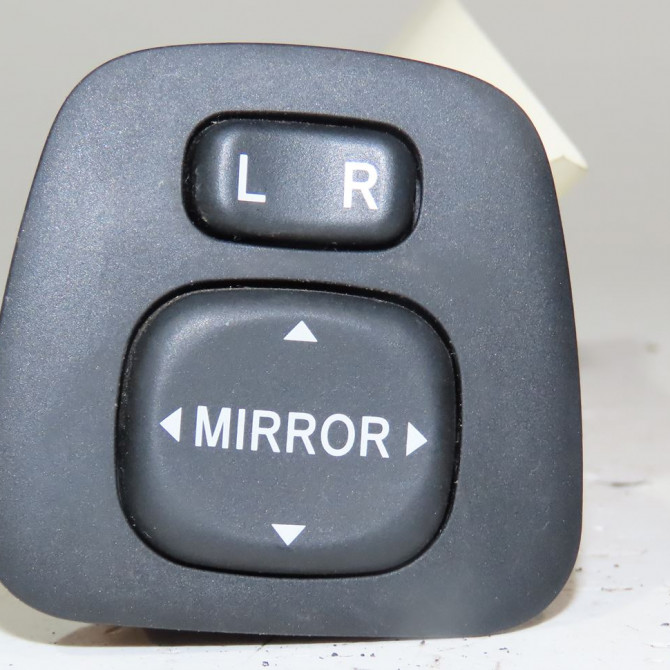 Commande rétroviseurs extérieures électriques occasion  Toyota AYGO (_B4_) 1.0 (kgb40) (2014)   848700H010  1