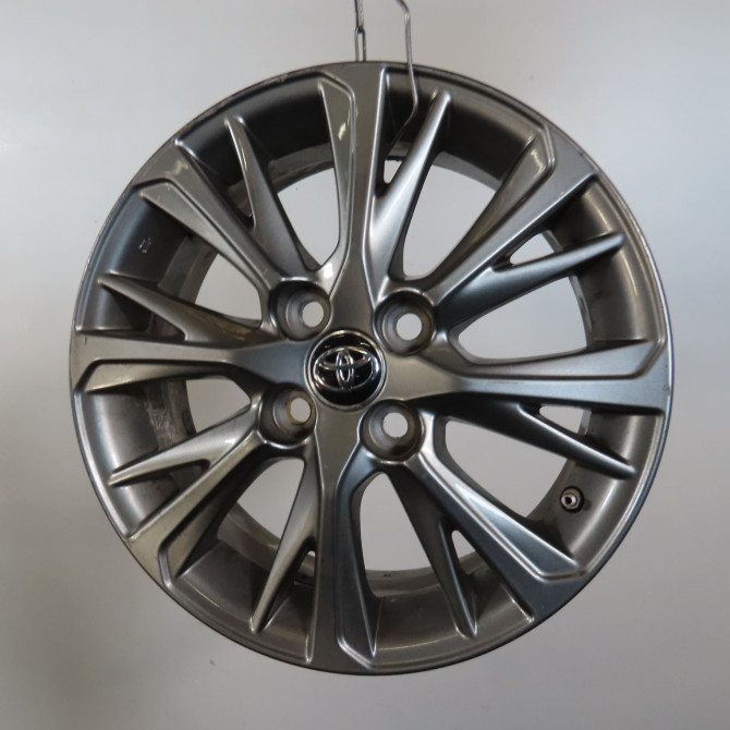 Jante aluminium occasion  Toyota YARIS (_P13_) 1.5 (nsp131_) (2017)   426110DG70  1
